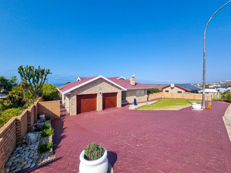 3 Bedroom Property for Sale in Dana Bay Western Cape